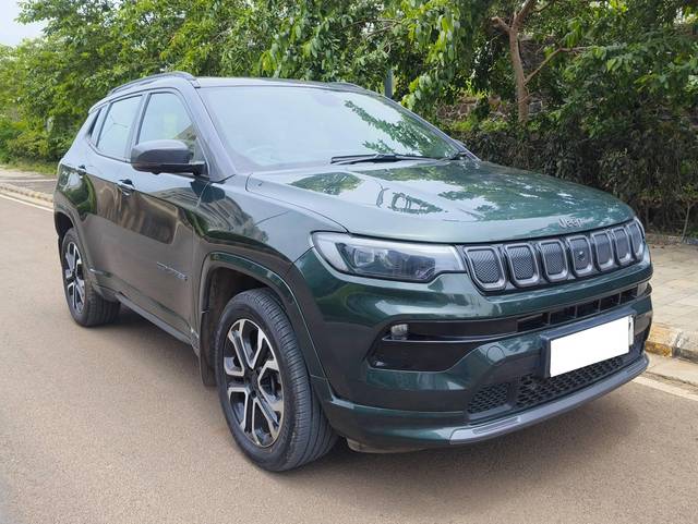 https://images10.gaadi.com/usedcar_image/4615509/original/processed_5c89be0766a16249375bfc190b8bae95.jpg?imwidth=6400