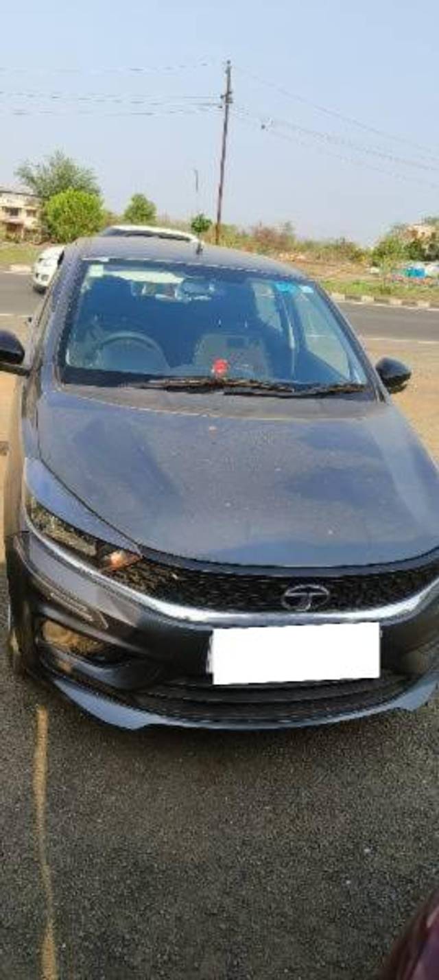 https://images10.gaadi.com/usedcar_image/4615523/original/processed_c911e0e0-5fa6-4929-96ef-13eb5ab117ca.jpg?imwidth=6401