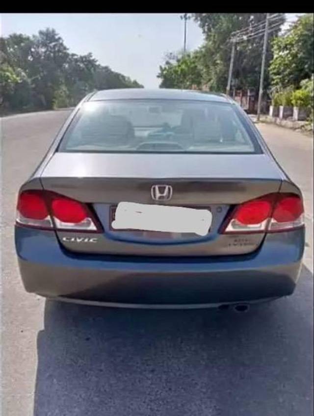 https://images10.gaadi.com/usedcar_image/4615549/original/processed_2eb7d3fb-2034-4f80-8f0e-d7e97fa13549.jpeg?imwidth=6401