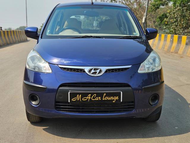 https://images10.gaadi.com/usedcar_image/4615592/original/processed_081de45a7f4eb79c078f904d82971c45.jpg?imwidth=6400