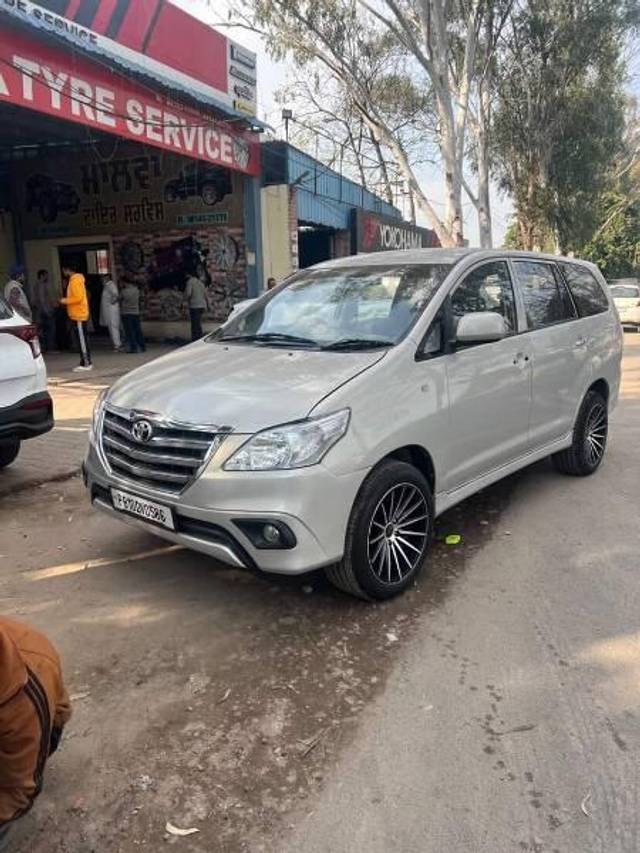 https://images10.gaadi.com/usedcar_image/4615612/original/processed_82865007-697e-43a4-af84-9c5f79b60c2d.jpg?imwidth=6400