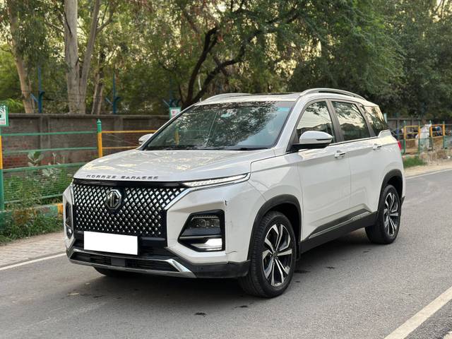 https://images10.gaadi.com/usedcar_image/4615648/original/processed_e99e0f76133ba2868dfcfa547b2af038.jpg?imwidth=6402