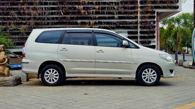 https://images10.gaadi.com/usedcar_image/4615682/original/44f46b14aef515aa9a7df8a79a46b11f.jpg?imwidth=6401