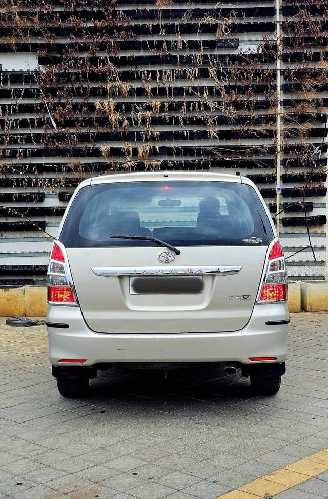 https://images10.gaadi.com/usedcar_image/4615682/original/processed_cbdcacd71ed532a211c54db16b2a931c.jpg?imwidth=6402