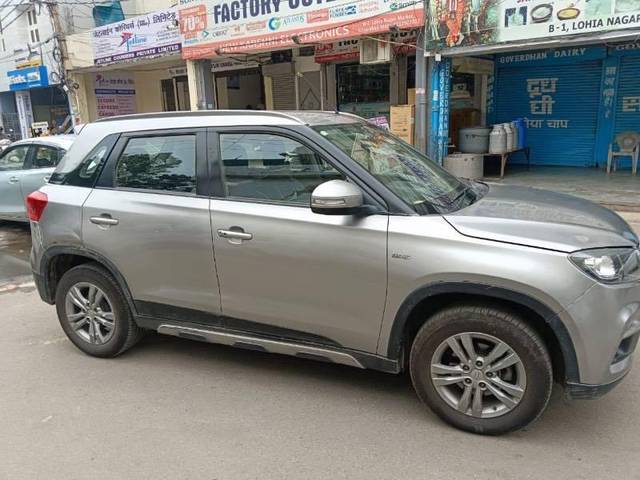 https://images10.gaadi.com/usedcar_image/4615693/original/processed_27af7c9d-7f7e-4aed-a5b0-3bf7d7713b8e.jpeg?imwidth=6401