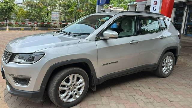 https://images10.gaadi.com/usedcar_image/4615694/original/processed_8145636c-e763-408c-a740-c4a7cd728aec.jpg?imwidth=6400