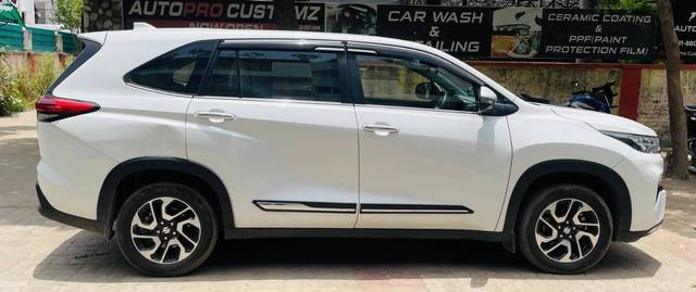https://images10.gaadi.com/usedcar_image/4615698/original/processed_9a54b416b92c15dd3976f89ea079cefb.jpg?imwidth=6401