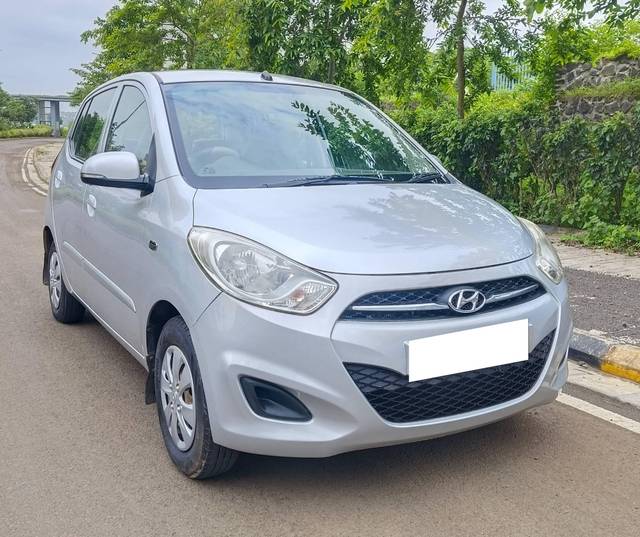 https://images10.gaadi.com/usedcar_image/4615763/original/processed_7c7cc1af36c6bb2ad56cf92198aa4f12.jpg?imwidth=6400