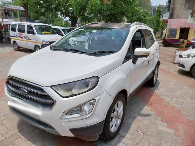 https://images10.gaadi.com/usedcar_image/4615764/original/927f674f-b33e-4f2f-a5c9-9fda555908d8.png?imwidth=6400