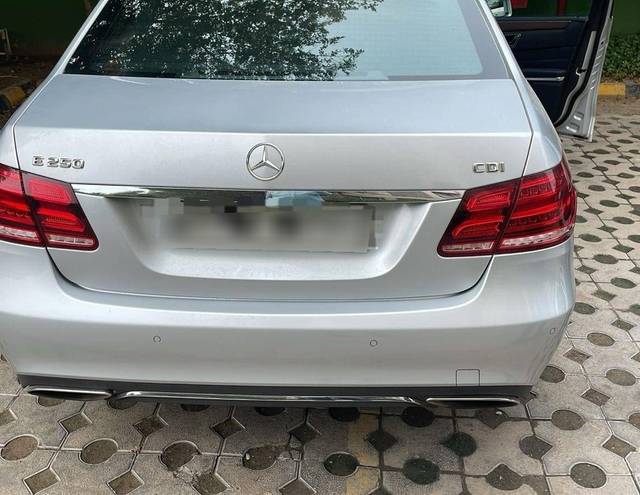 https://images10.gaadi.com/usedcar_image/4615772/original/processed_9319eb2a2903312682a431ba0a2c209d.jpeg?imwidth=6401