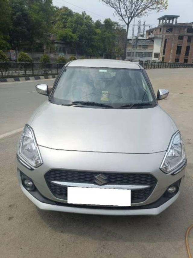 https://images10.gaadi.com/usedcar_image/4615786/original/processed_fc4c5e77-f84c-4bc8-bd6e-b1e4a93f99a5.jpg?imwidth=6402