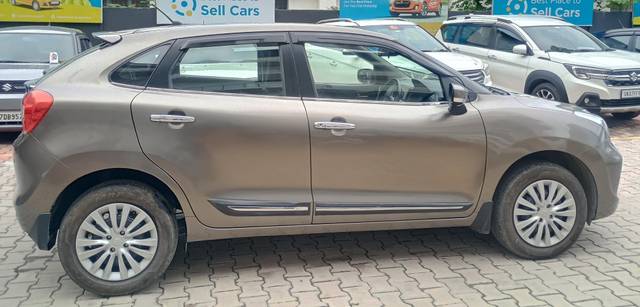 https://images10.gaadi.com/usedcar_image/4615789/original/processed_3db9e0d4-e9f2-4ea4-bf32-11c1bad40c73.jpg?imwidth=6401