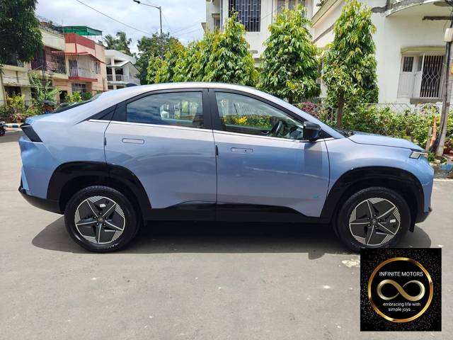 https://images10.gaadi.com/usedcar_image/4615807/original/processed_1f28ab7498972ea9775201b894fccc15.jpg?imwidth=6401