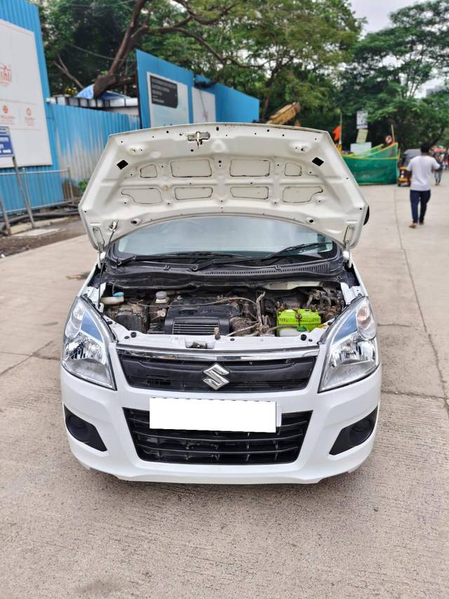 https://images10.gaadi.com/usedcar_image/4615820/original/processed_84f65e1bca390b423c65723214e194c8.jpg?imwidth=6400
