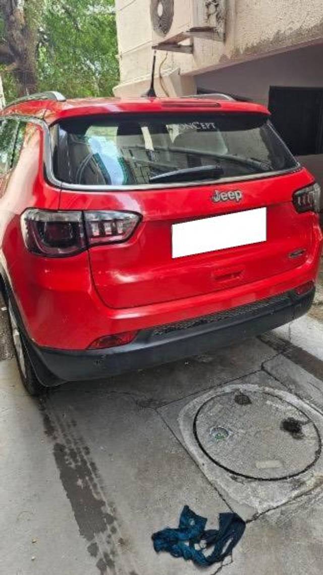 https://images10.gaadi.com/usedcar_image/4615834/original/processed_ac37a699-3e7d-483e-84e4-f618accb4708.jpeg?imwidth=6401