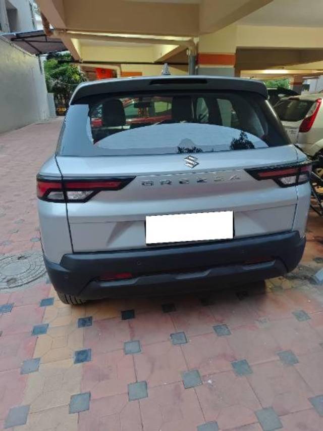 https://images10.gaadi.com/usedcar_image/4615850/original/processed_ad4b6755-a975-4174-acbf-b644e288763d.jpg?imwidth=6401