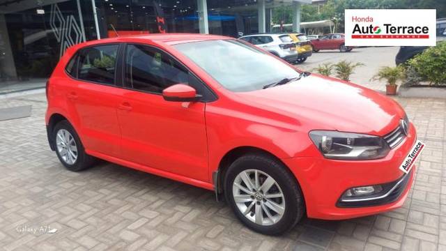https://images10.gaadi.com/usedcar_image/4615902/original/fd34d0831357461ed5f6ae9230381985.jpeg?imwidth=6400