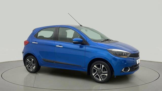 https://images10.gaadi.com/usedcar_image/4615921/original/6fc4aa93d2ec7f445d12c3fbc9dafbaf.jpg?imwidth=6400