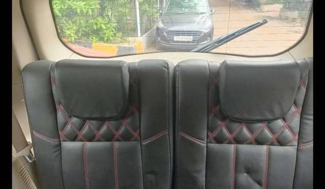 https://images10.gaadi.com/usedcar_image/4615959/original/processed_10d7d305-191d-49d3-b90a-2e5d6e223077.jpg?imwidth=6402