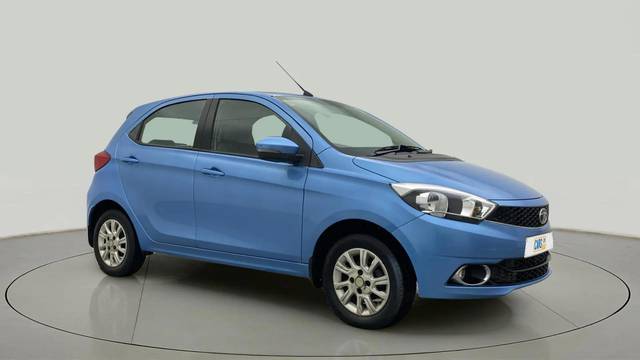 https://images10.gaadi.com/usedcar_image/4615990/original/265c6fce22610d0186a33e6bf88feeaf.jpg?imwidth=6400