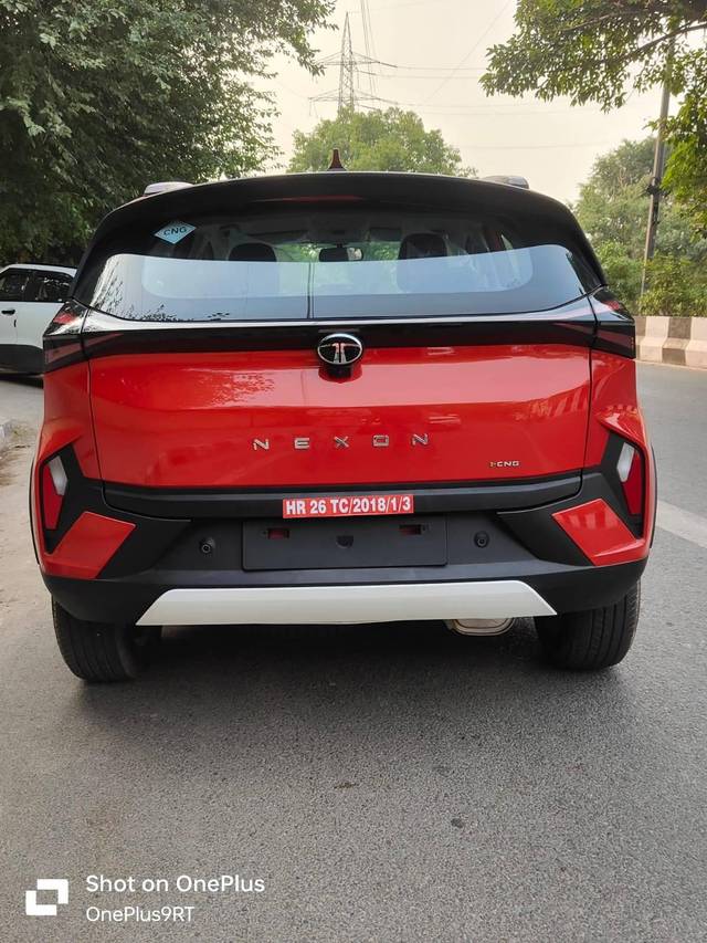 https://images10.gaadi.com/usedcar_image/4616010/original/processed_006eb528af50a88e6add338d90e1e1b8.jpg?imwidth=6402