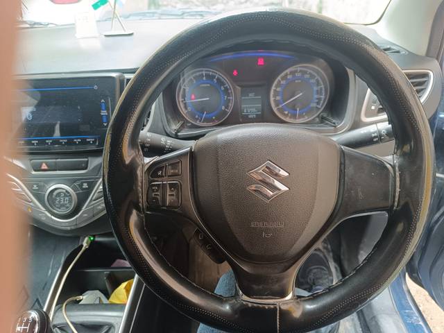 https://images10.gaadi.com/usedcar_image/4616022/original/d7e9fbb61f44595e91e6edb77c0b95d0.jpg?imwidth=6402