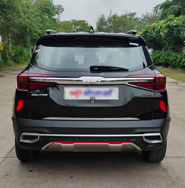 https://images10.gaadi.com/usedcar_image/4616024/original/processed_eafa848de88aa590e3334bd5d5ea7c08.jpg?imwidth=6402