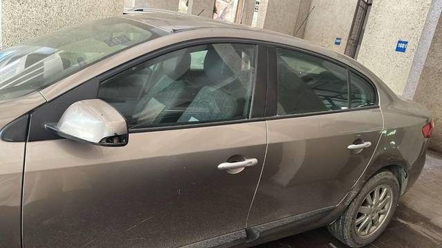 https://images10.gaadi.com/usedcar_image/4616030/original/processed_87c8e7b1-cead-4235-9cb6-298ebbd69612.jpg?imwidth=6401