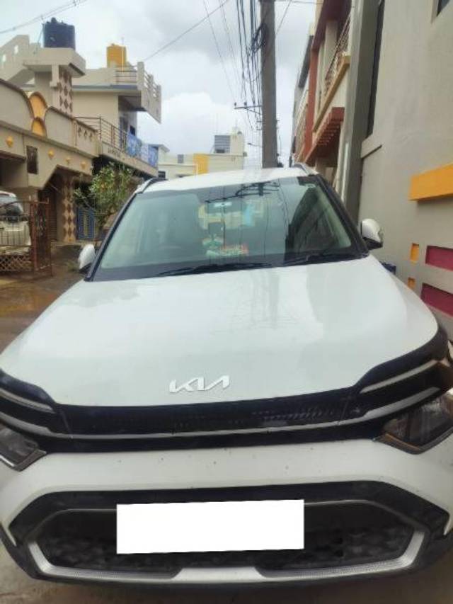 https://images10.gaadi.com/usedcar_image/4616073/original/processed_7ce64152-2ee9-455f-9814-b92e0bd81f25.jpg?imwidth=6400
