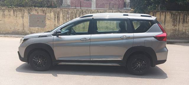 https://images10.gaadi.com/usedcar_image/4616080/original/561dd1750de494eeb91a48448dd31289.jpeg?imwidth=6402