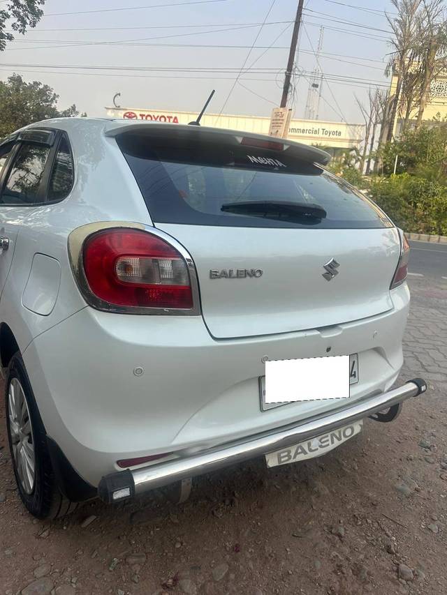 https://images10.gaadi.com/usedcar_image/4616104/original/processed_2f474993b7d332bfbfdedfb141534566.jpg?imwidth=6401