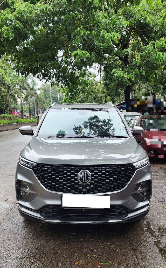 https://images10.gaadi.com/usedcar_image/4616117/original/processed_68b7f41a1fcb3b197550a4c667692645.jpg?imwidth=6402