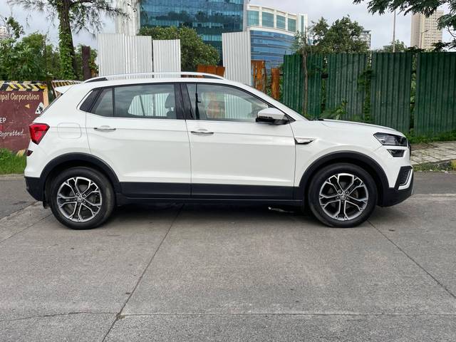 https://images10.gaadi.com/usedcar_image/4616125/original/processed_c4c749b496c8e59a4a18c073718ee104.jpg?imwidth=6401