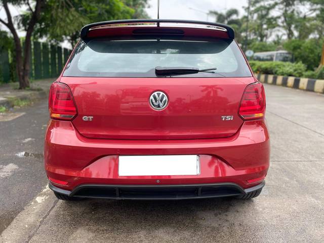 https://images10.gaadi.com/usedcar_image/4616139/original/processed_fee6752f643b1a1f863be8bbf07fd14b.jpg?imwidth=6402
