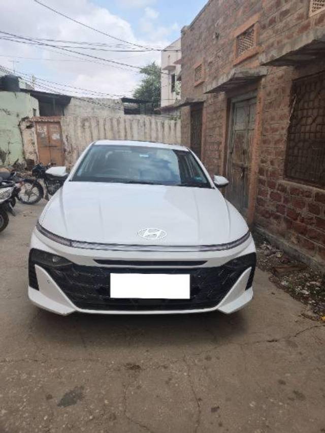 https://images10.gaadi.com/usedcar_image/4616166/original/processed_1209b049-4cd8-4673-b752-63669304c704.jpg?imwidth=6400