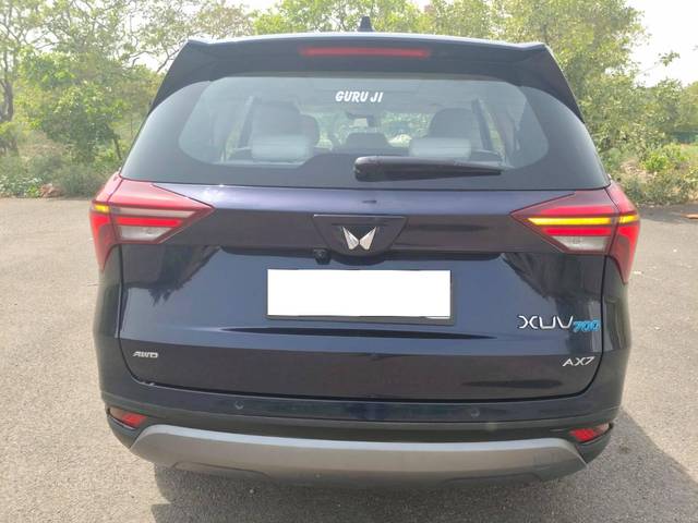 https://images10.gaadi.com/usedcar_image/4616169/original/processed_aa668acc407d213fb78ac773afbaf26a.jpg?imwidth=6402