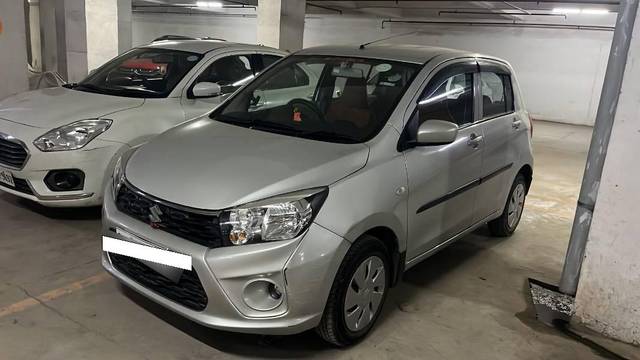 https://images10.gaadi.com/usedcar_image/4616173/original/processed_b0b02f82-6597-48e7-b25c-fdeeefe7bd7c.jpeg?imwidth=6401