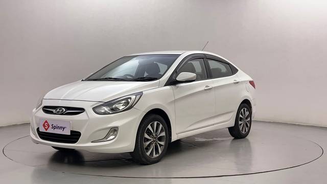 https://images10.gaadi.com/usedcar_image/4616174/original/2624f8944f0ad11286641d9720cfb1c4.JPG?imwidth=6400