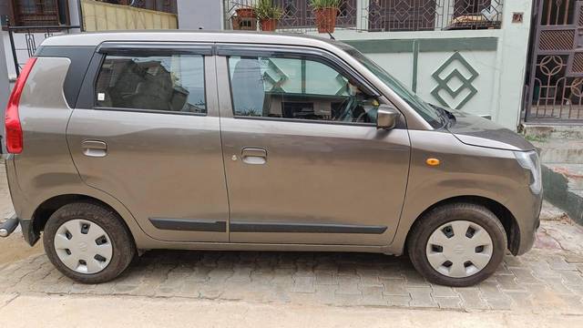 https://images10.gaadi.com/usedcar_image/4616206/original/processed_5eca4f7a-f583-4d3b-a2e0-3d122acea723.jpg?imwidth=6400
