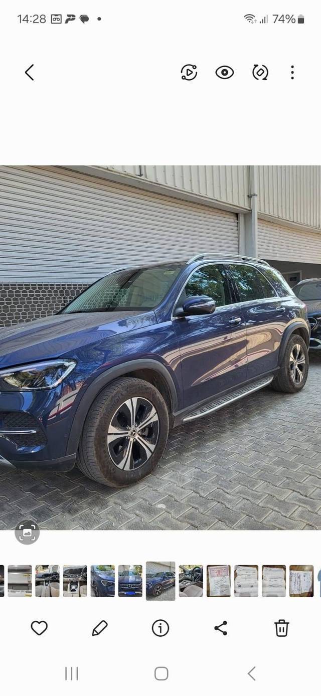 https://images10.gaadi.com/usedcar_image/4616243/original/processed_b9c4808009e90e10c427ac3a8205e30f.jpg?imwidth=6400