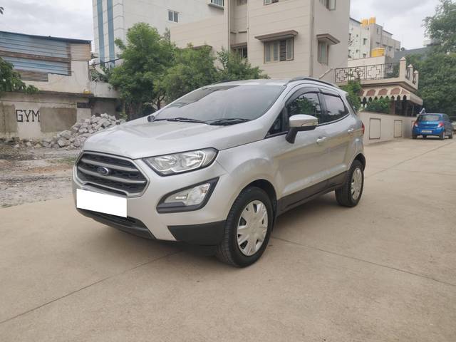 https://images10.gaadi.com/usedcar_image/4616261/original/processed_6664d18e60cbfca64bc2267c845f7582.jpg?imwidth=6401