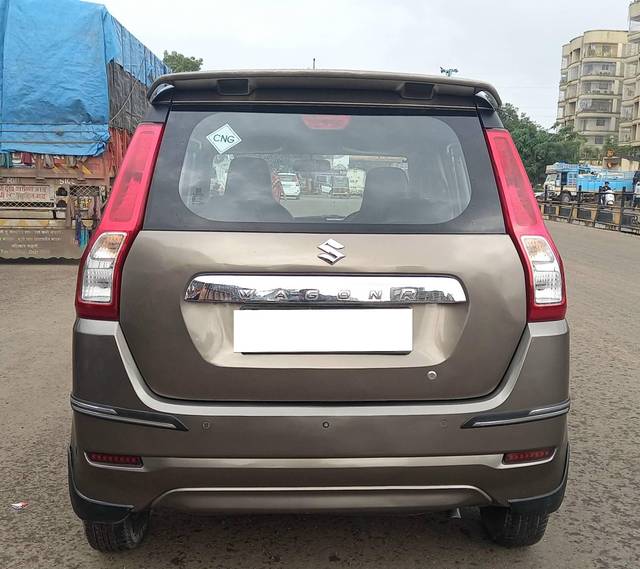 https://images10.gaadi.com/usedcar_image/4616272/original/processed_bdf78c47a268108564976341b85fbc07.jpg?imwidth=6401