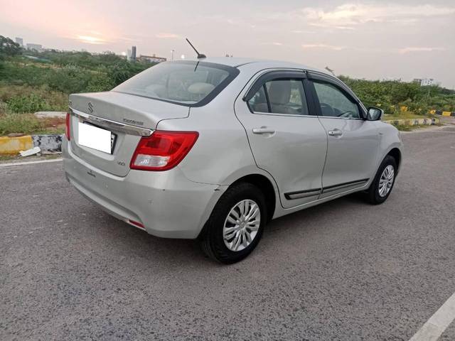 https://images10.gaadi.com/usedcar_image/4616281/original/processed_4e962e3bed40c29d995a02b2631ab7d8.jpg?imwidth=6402