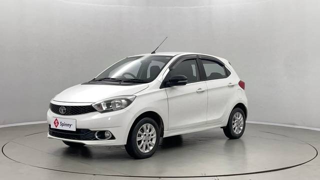 https://images10.gaadi.com/usedcar_image/4616376/original/024217b70900fa71abab9f55eeede2c9.JPG?imwidth=6400