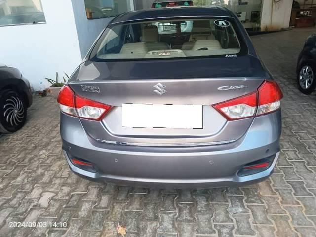 https://images10.gaadi.com/usedcar_image/4616417/original/processed_1de66854-d713-4559-95e4-ae85b5d5a69b.jpg?imwidth=6400