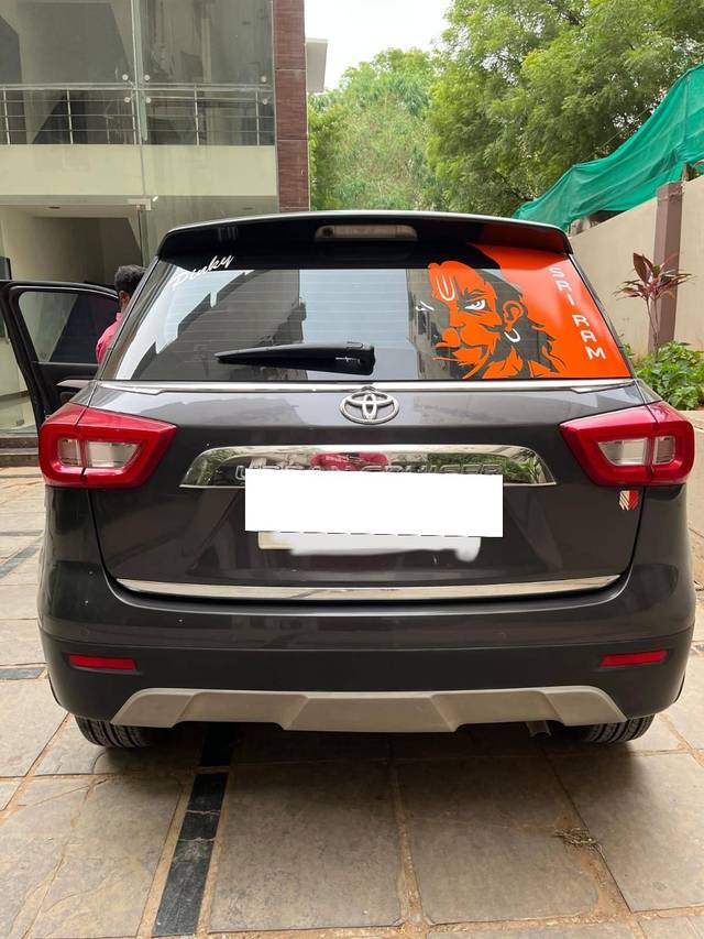 https://images10.gaadi.com/usedcar_image/4616456/original/processed_b58ac4a5-d37f-4eee-905c-1e7070370f46.jpg?imwidth=6401