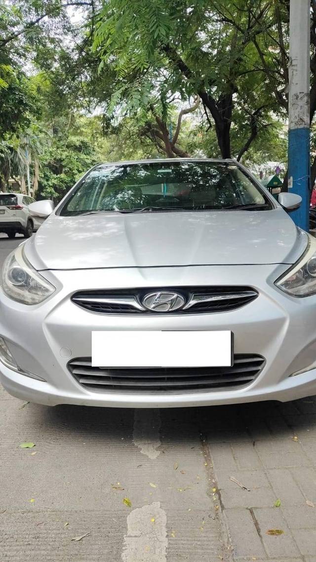 https://images10.gaadi.com/usedcar_image/4616466/original/processed_d2232c95-8153-4dca-8643-b727be1a01d2.jpg?imwidth=6401