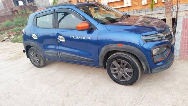 https://images10.gaadi.com/usedcar_image/4616493/original/processed_775dcadf-0ef1-4c76-9ca2-b07f97eac3ab.jpg?imwidth=6400