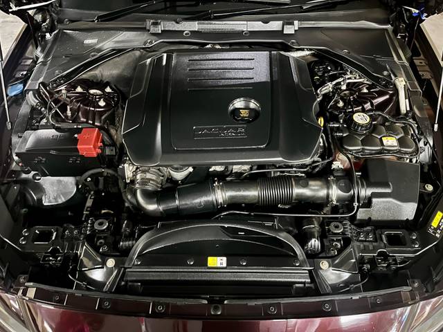 https://images10.gaadi.com/usedcar_image/4616502/original/1530a29aa8986f560878784411fc167b.jpg?imwidth=6401