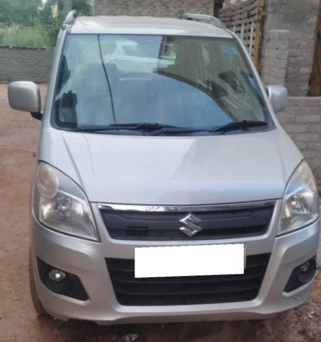 https://images10.gaadi.com/usedcar_image/4616507/original/processed_a3e9c457-564b-4457-b45c-0bbb56b320bc.jpg?imwidth=6400